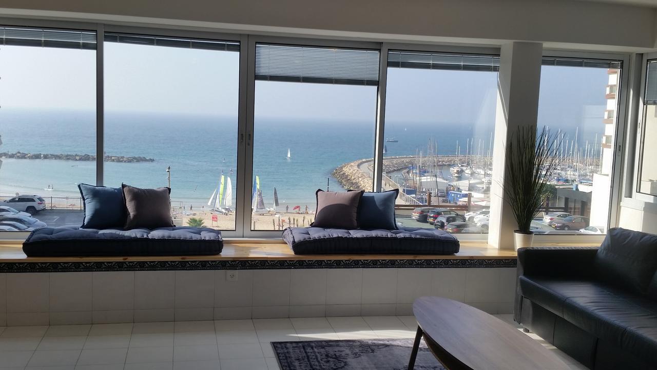 Tlv On The Apartment